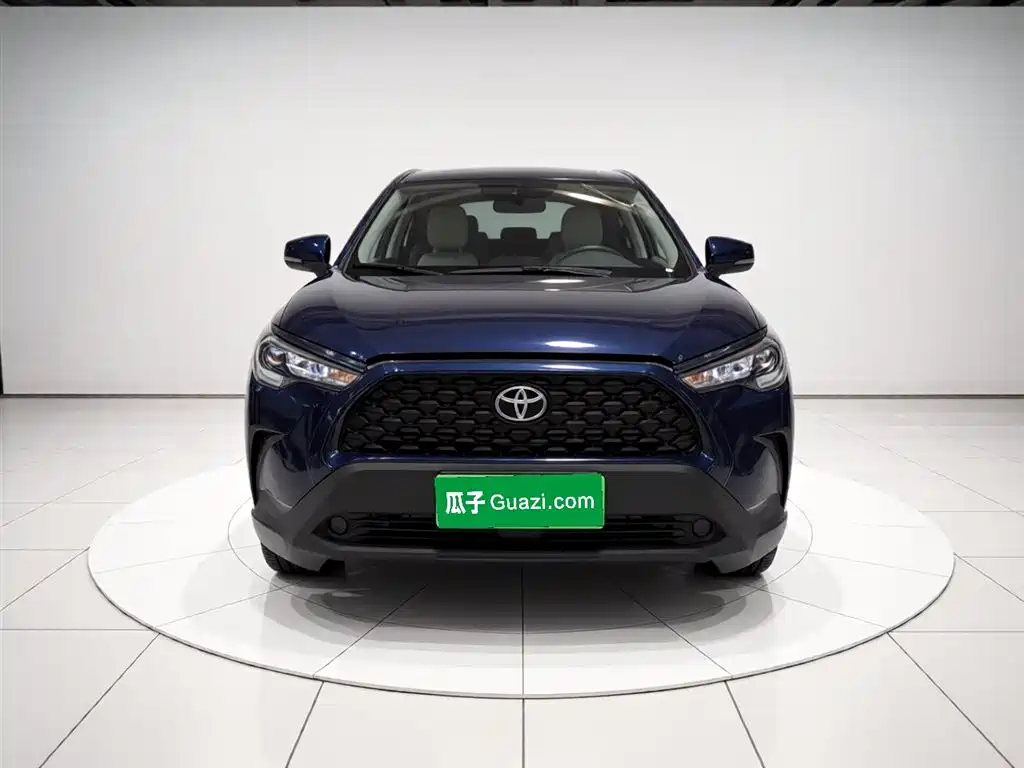 Toyota Corolla Cross 2022 2.0L Pioneer Edition фото 2