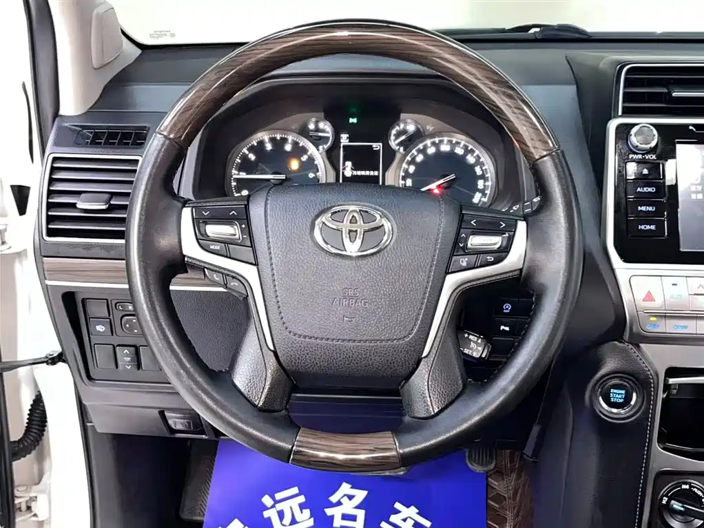 Toyota Prado 2018 3.5L Auto TX-L фото 9