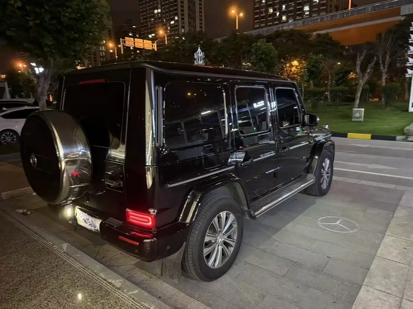 Mercedes-Benz G-Class 2023 G 350 фото 3