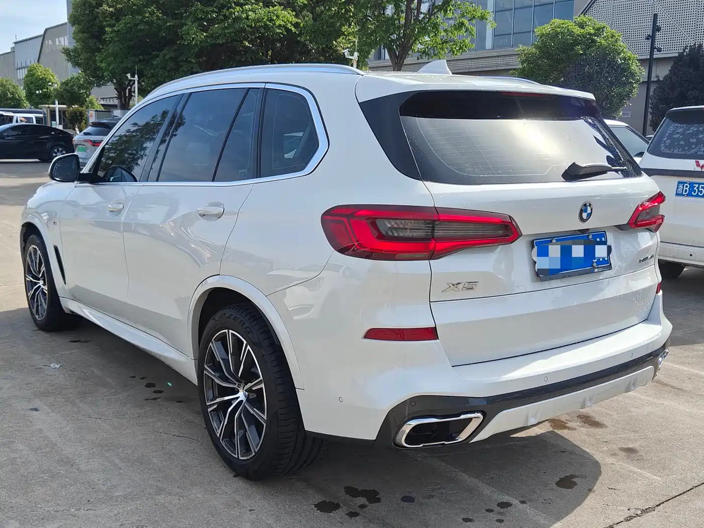 BMW X5 (Import) 2019 xDrive40i M Sport Package фото 12