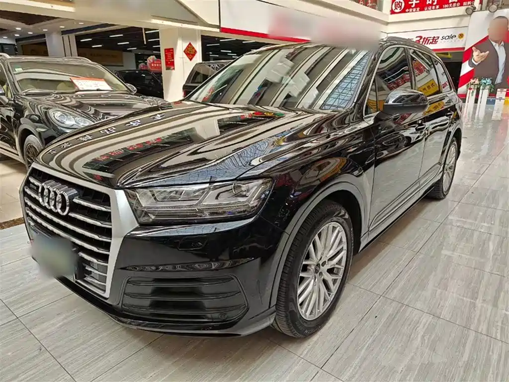 Audi Q7 2018 45 TFSI S line Sport фото 2
