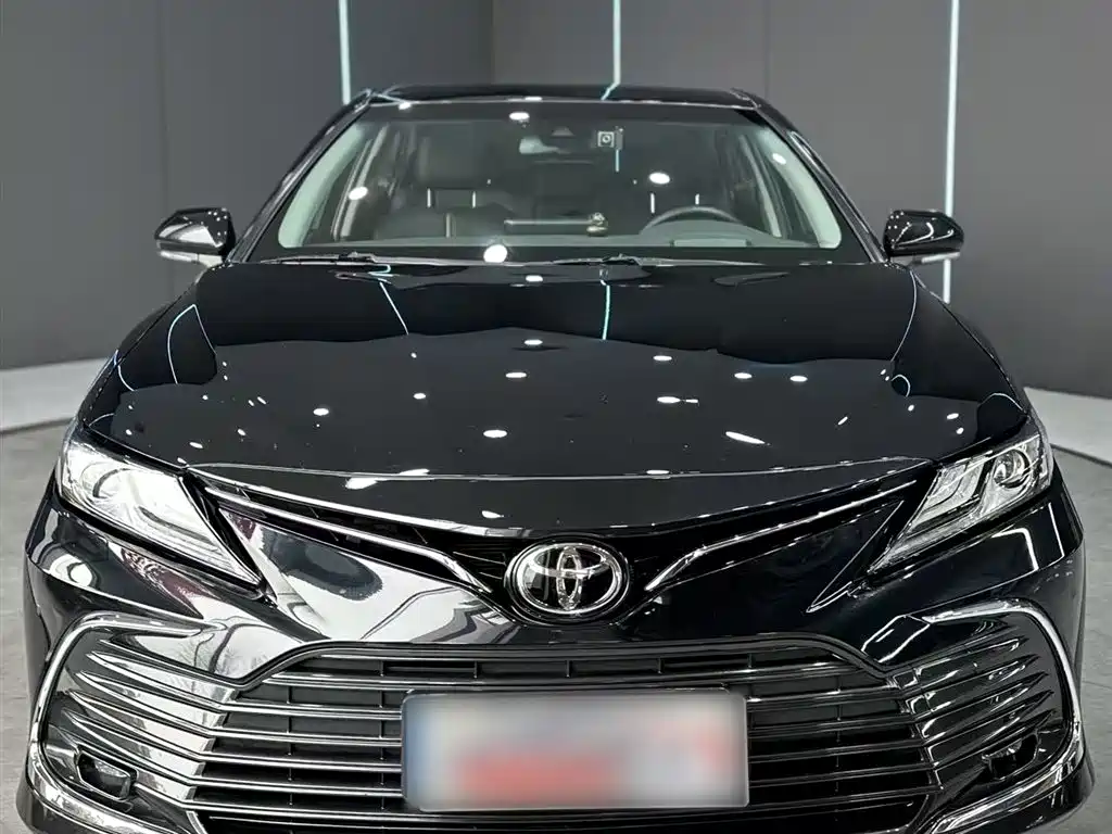 Toyota Camry 2021 2.5G Luxury Edition фото 20
