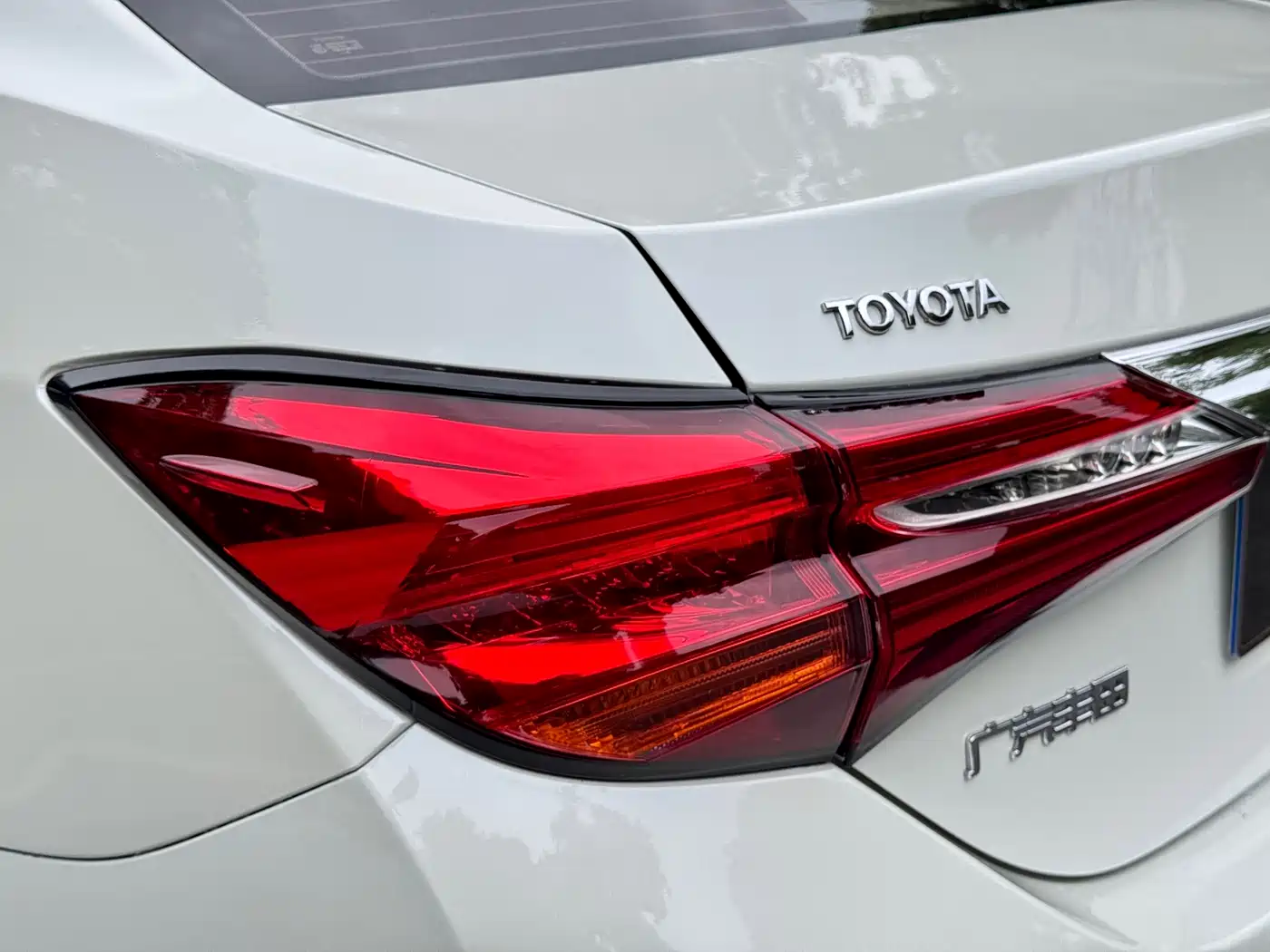 Toyota Levin 2017 Facelift 185T CVT Elite (China V) фото 18