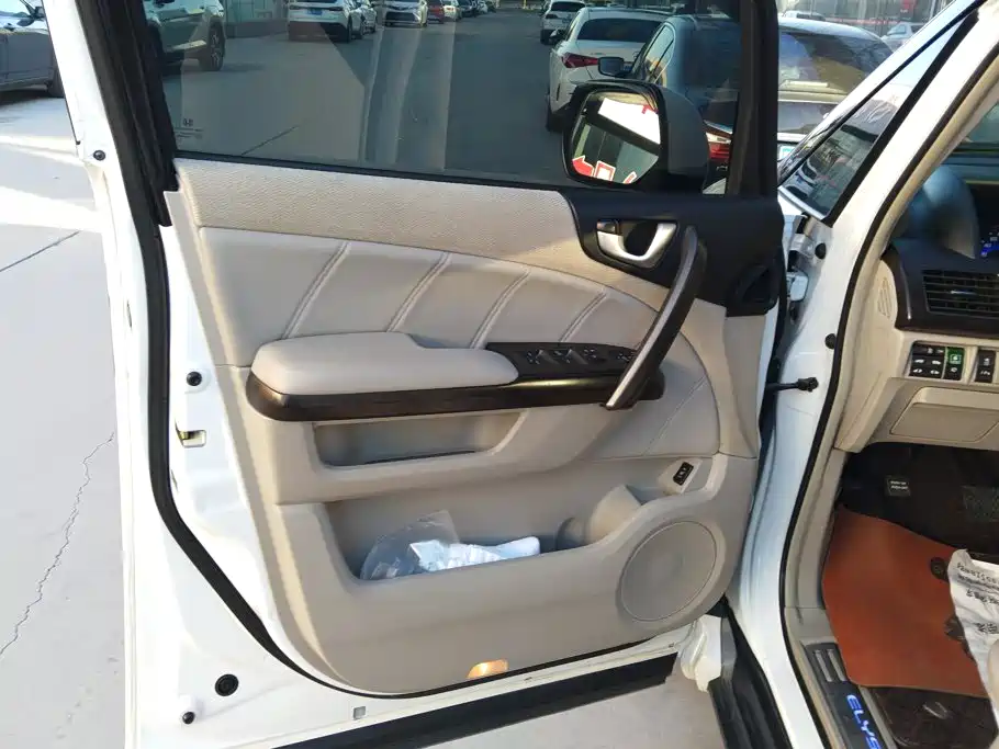 Honda Elysion 2014 2012 2.4L VTi-S Premium Edition