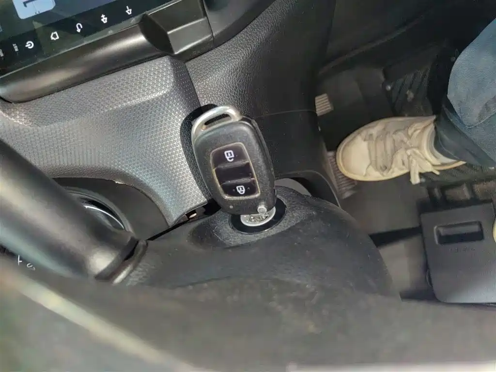 Hyundai Verna 2017 1.4L Auto Jump Edition (China V) фото 17