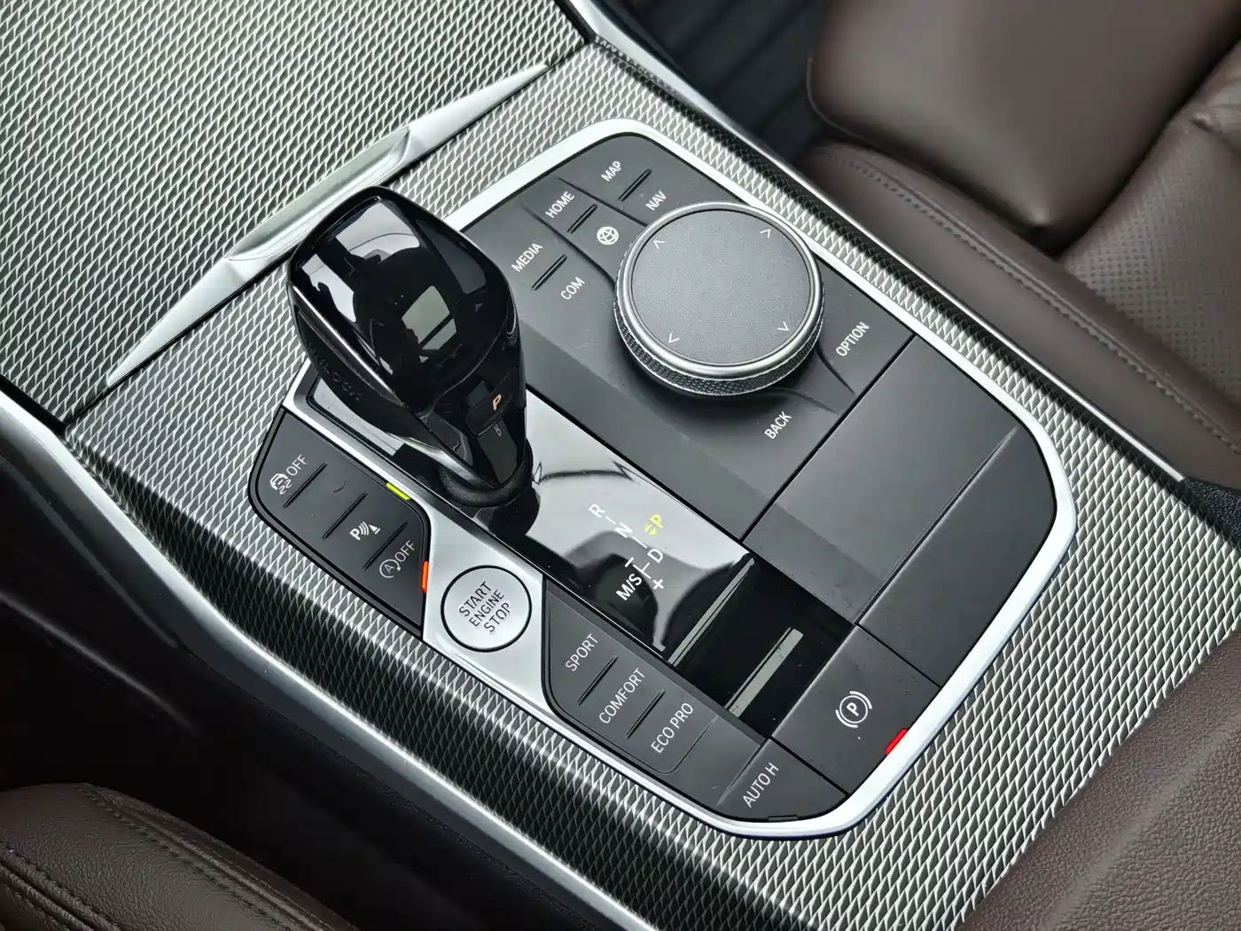 BMW 3 Series 2022 325Li M Sport Shadow Edition фото 10