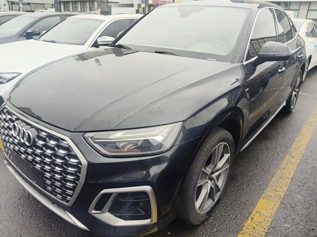 Audi Q5L Sportback 2022 2021 40 TFSI Luxury