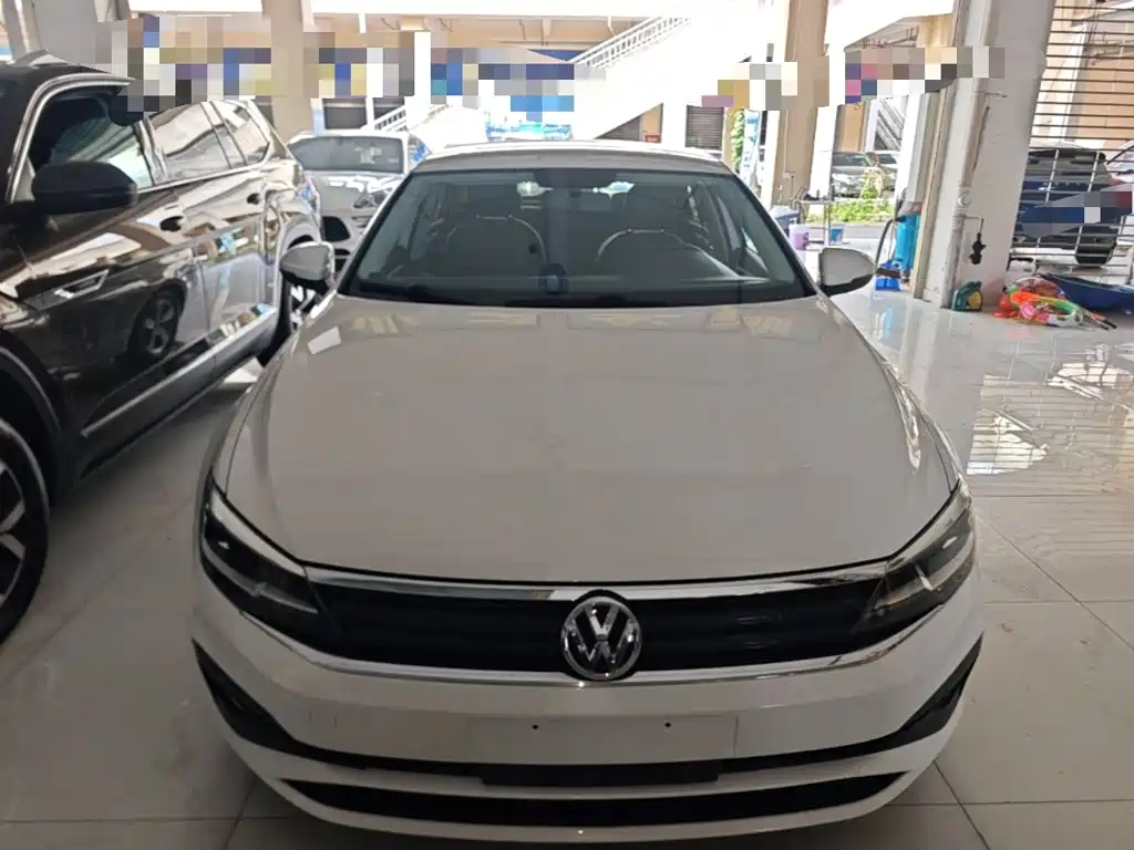 Фото 3 - Volkswagen Lamando