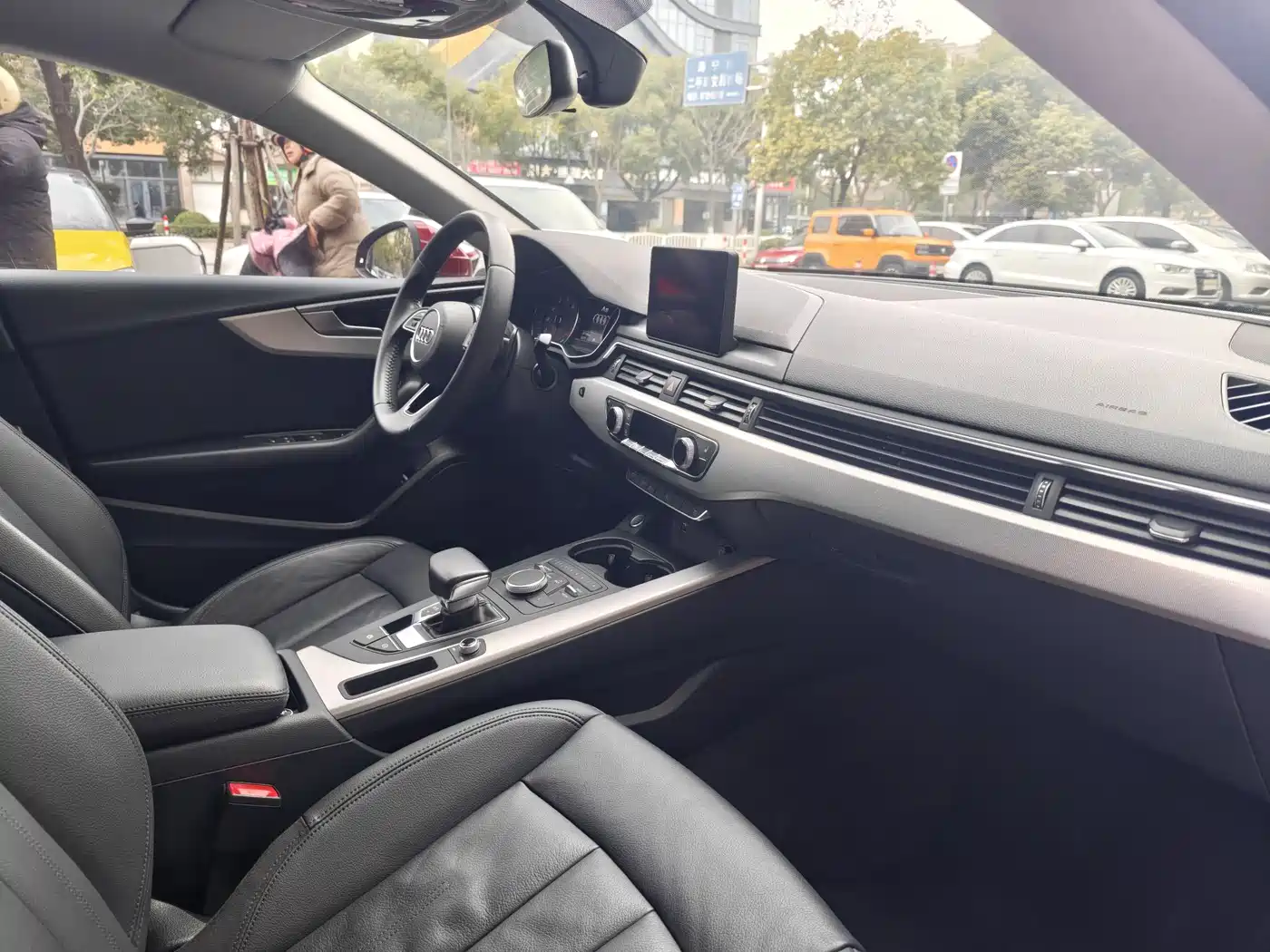Audi A5 (Import) 2017 Sportback 40 TFSI Fashion фото 8