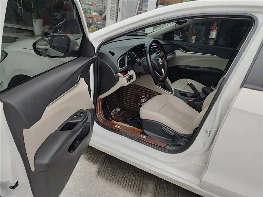 Buick Excelle 2019 15T DCT Connected Elite Type China VI фото 16