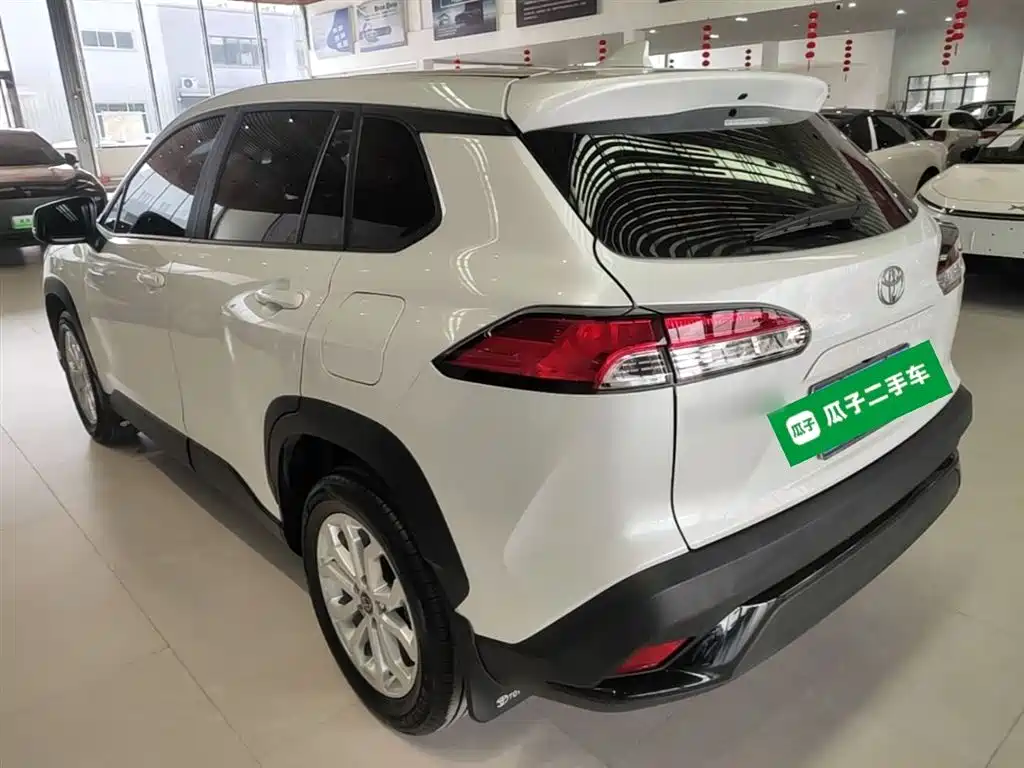 Toyota Frontlander 2025 2.0L CVT Base Version фото 5
