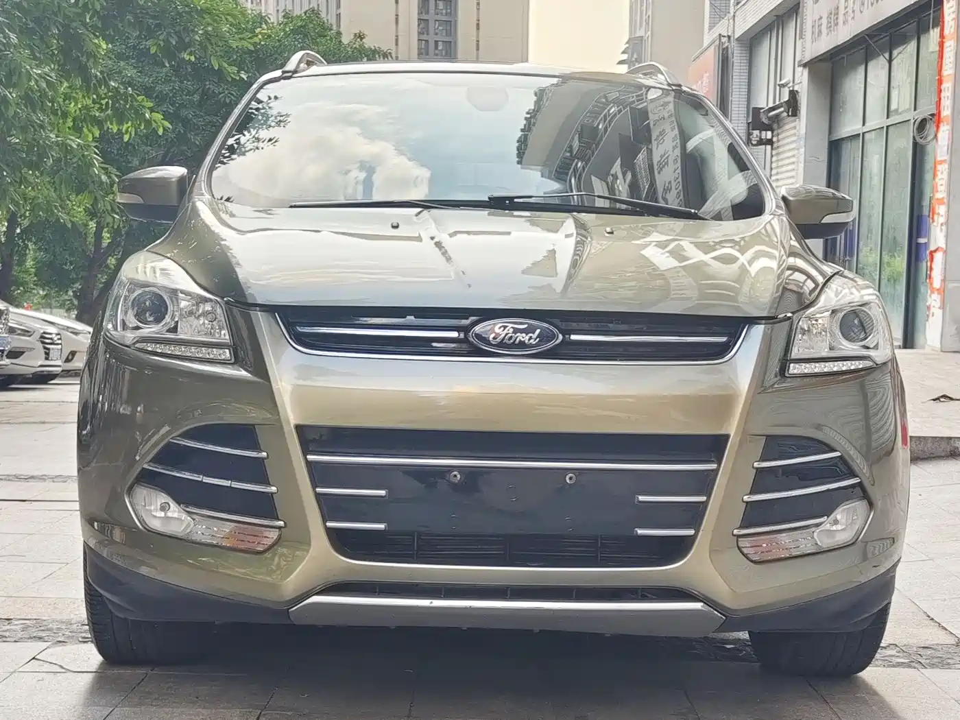 Photo 2 - Ford Kuga