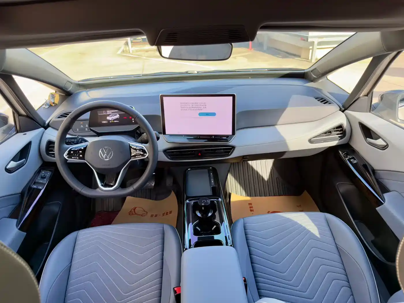Volkswagen ID.3 2025 Facelift Smart Outstanding Edition фото 8