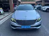 صورة 8 - Mercedes-Benz E-Class
