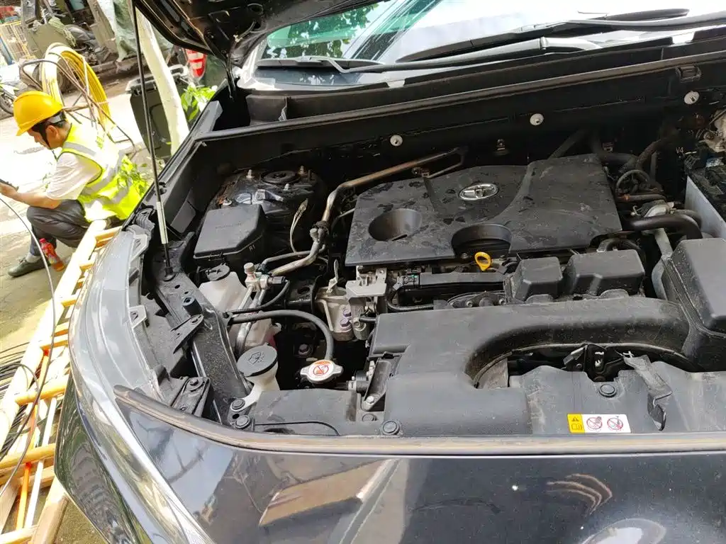 Toyota Wildlander 2023 2.0L CVT FWD Luxury PLUS фото 23