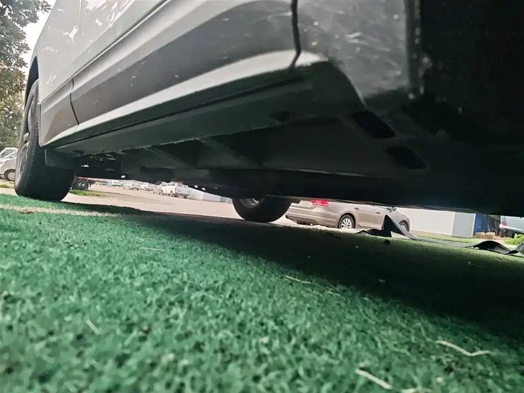 Chevrolet Equinox 2017 535T Automatic Realm Edition фото 19