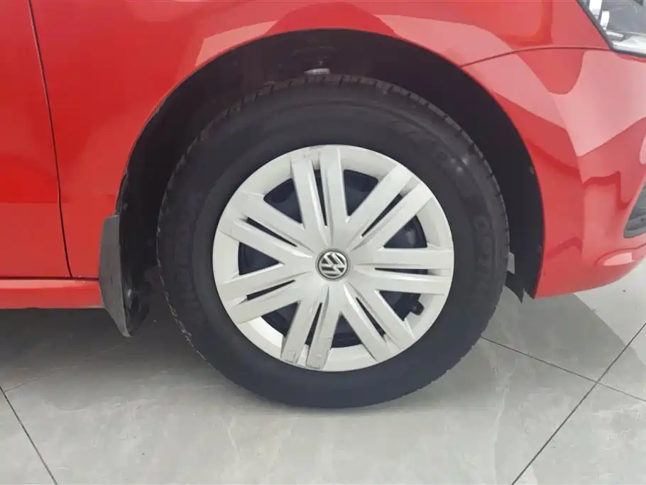 Volkswagen Polo 2016 1.4L Manual Trend фото 6