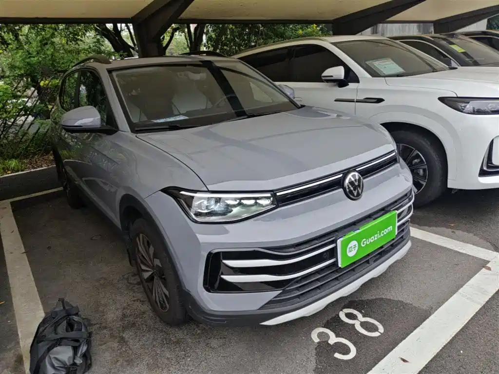 Volkswagen Tharu 2025 Model Rising Star 300TSI Aspiration Edition фото 7
