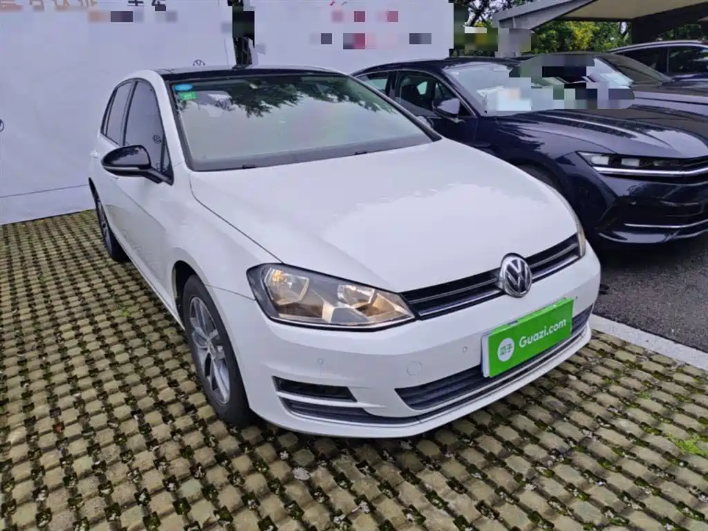 Volkswagen Golf 2016 230TSI Automatic Luxury фото 7