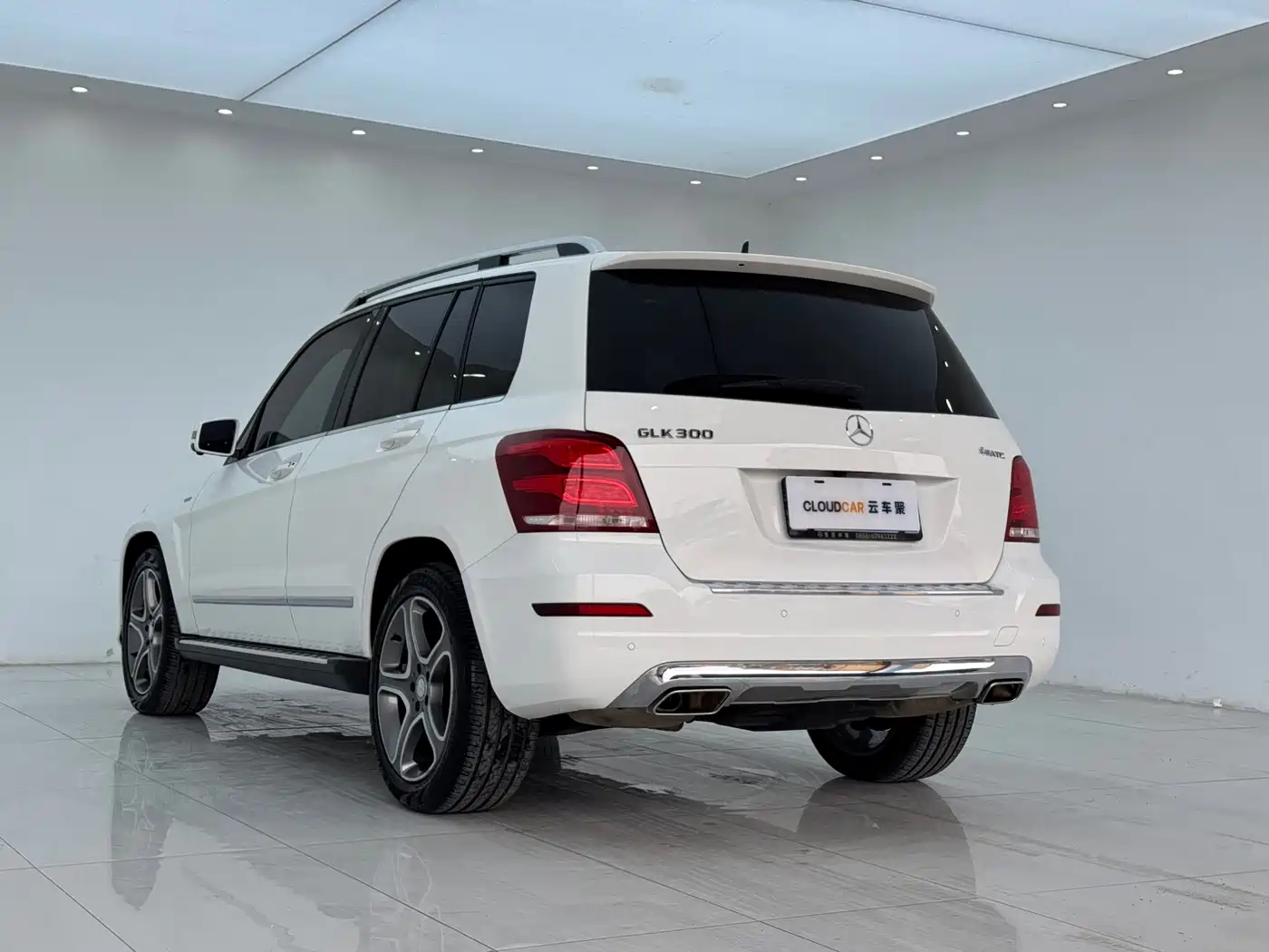 Mercedes-Benz GLK-Class 2015 GLK 300 4MATIC Fashion Ultimate Edition фото 4