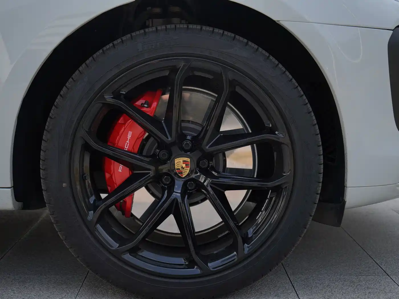 Porsche Macan 2023 Macan GTS 2.9T фото 4