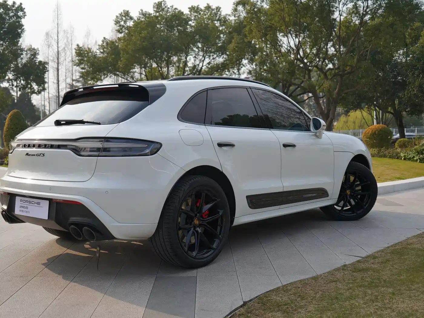 Porsche Macan 2023 Macan GTS 2.9T фото 13