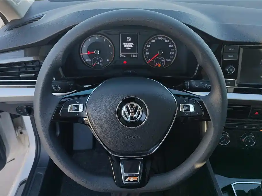 Volkswagen Lavida 2019 1.5L Automatic Comfort Edition China VI фото 15