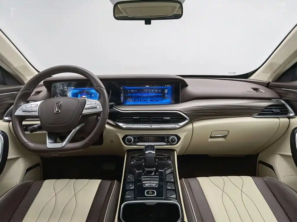 2022 Bestune T77