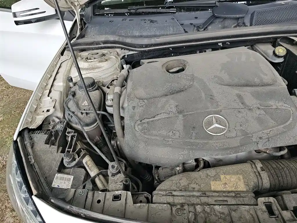 Mercedes-Benz GLA 2015 GLA 260 4MATIC Sport фото 22