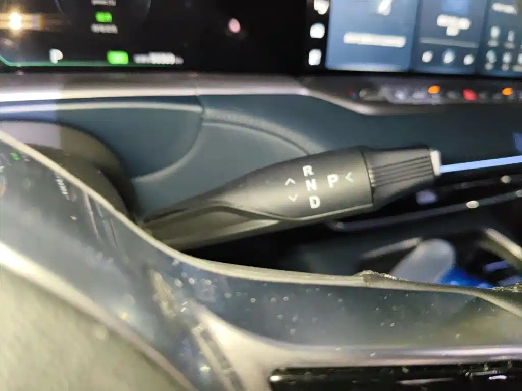 Voyah Auto VOYAH FREE 2024 Ultra Long Range Intelligent Driving Edition фото 10