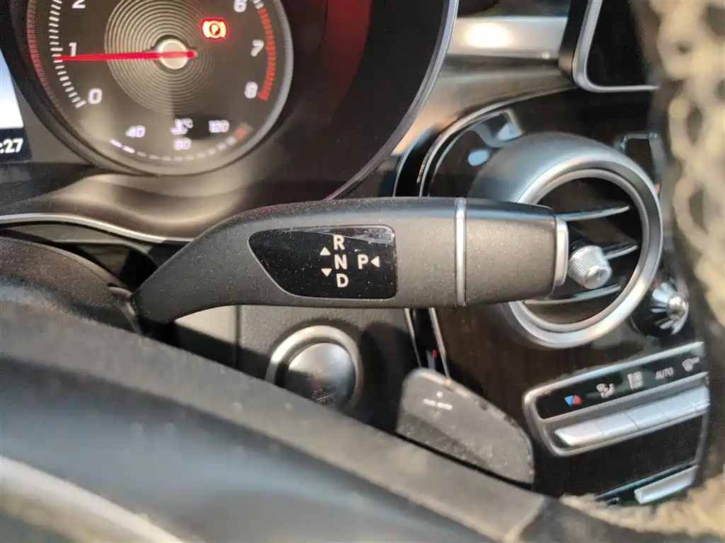 Mercedes-Benz GLC 2019 Facelift GLC 260 L 4MATIC Luxury фото 10