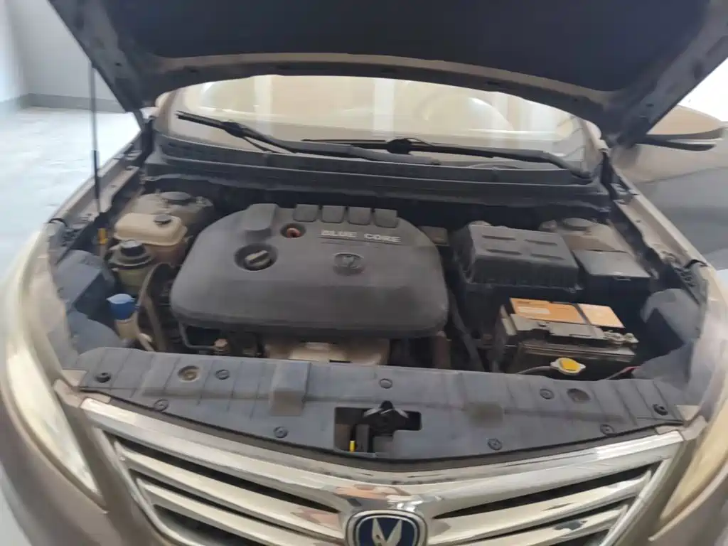 Changan Eado 2015 2015 1.6L Manual Luxury China V
