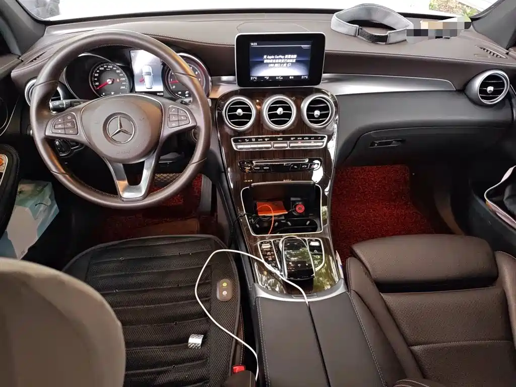 Mercedes-Benz GLC 2019 GLC 260 L 4MATIC Dynamic фото 10