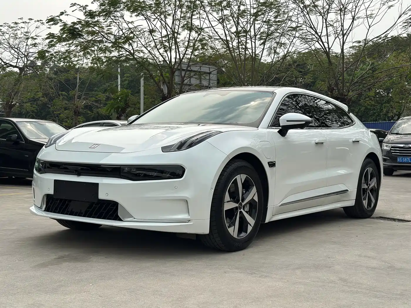 ZEEKR EXTREME KRYPTON 001