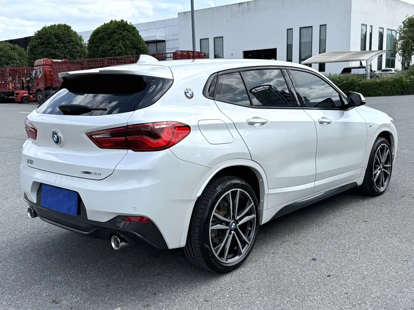 BMW X2 2020 sDrive25i Exclusive M Sport Package фото 3