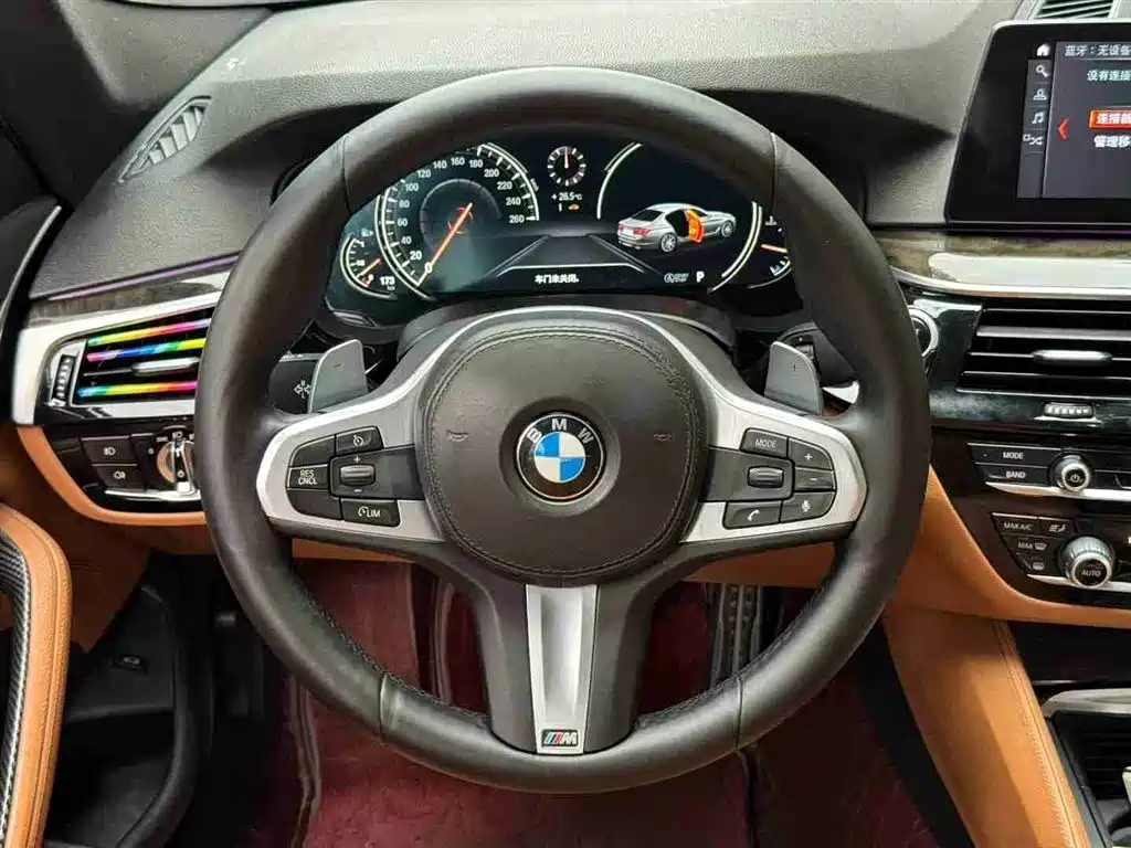 BMW 5 Series 2018 530Li Leading M Sport Package фото 6