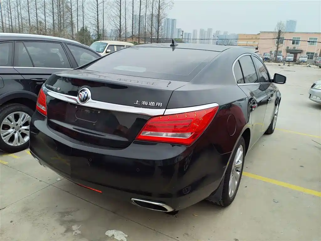 Buick LaCrosse 2013 2.0T SIDI Technology фото 5