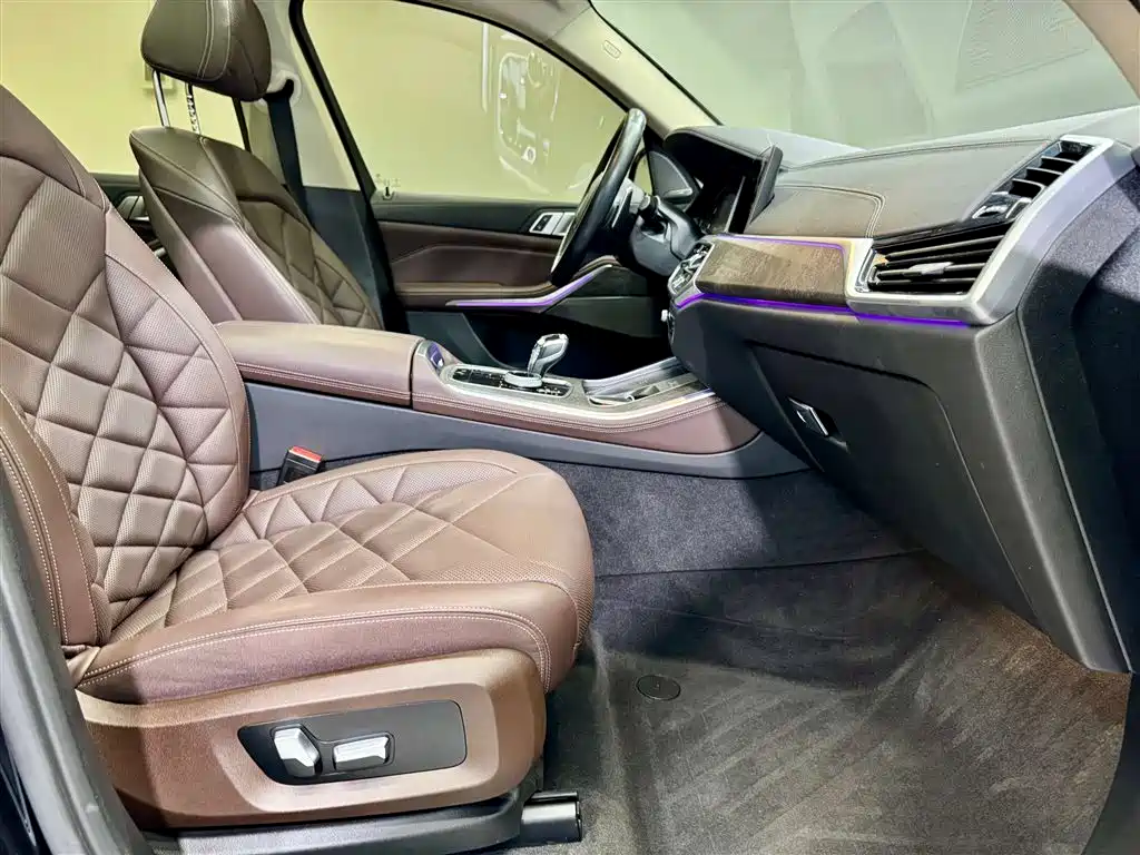 BMW X5 2022 xDrive 30Li Premium M Sport Package фото 19