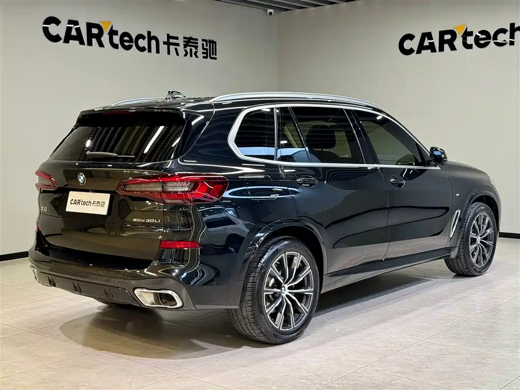 BMW X5 2022 xDrive 30Li Premium M Sport Package фото 5