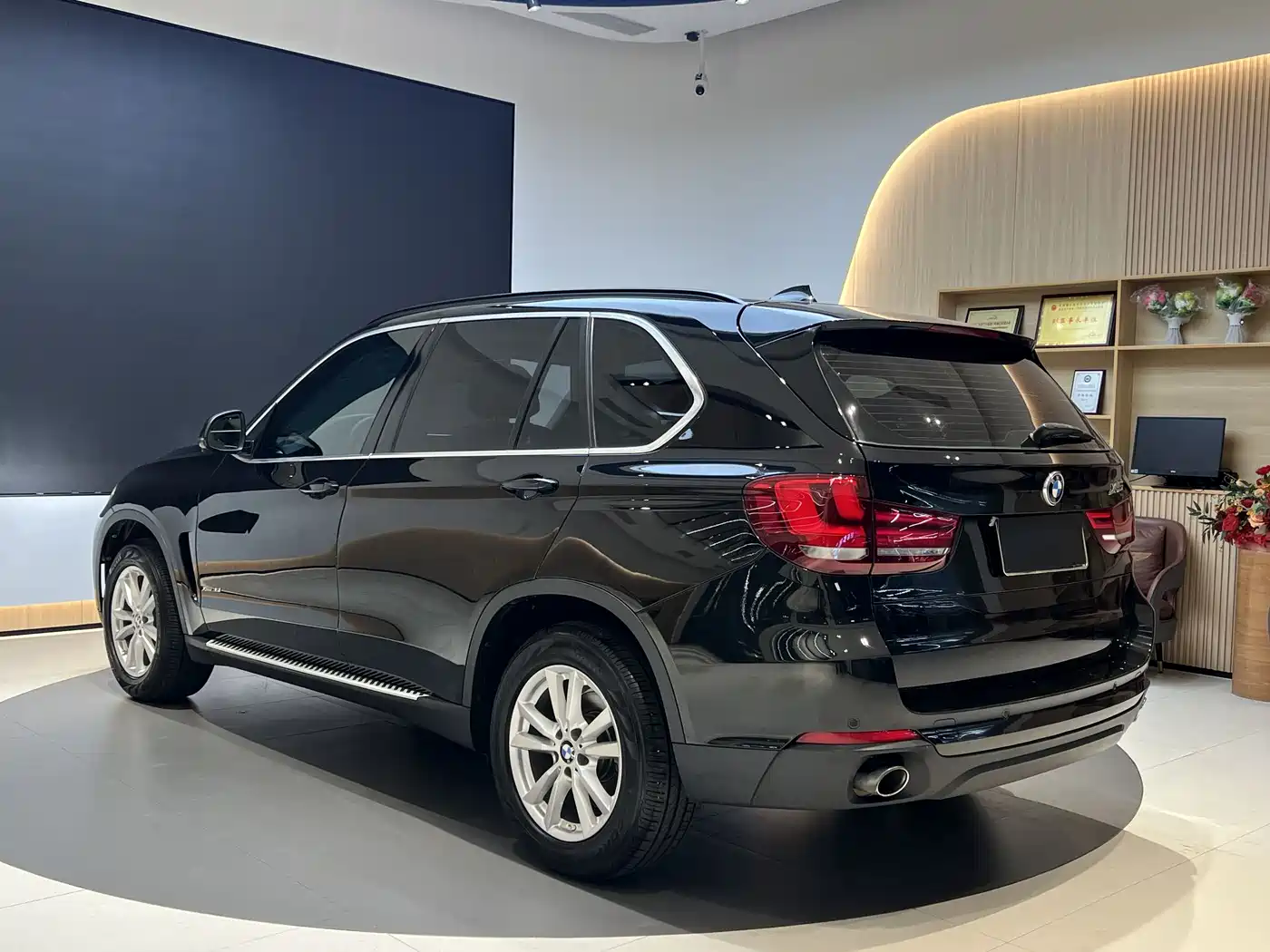 BMW X5 (Import) 2015 xDrive28i фото 7
