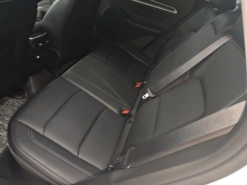 Geely Emgrand 2025 2025 4th Gen 1.5L CVT Soaring Dragon Edition