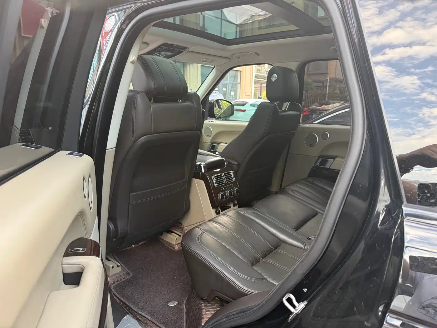Land Rover Range Rover 2016 3.0 SC V6 Vogue фото 7