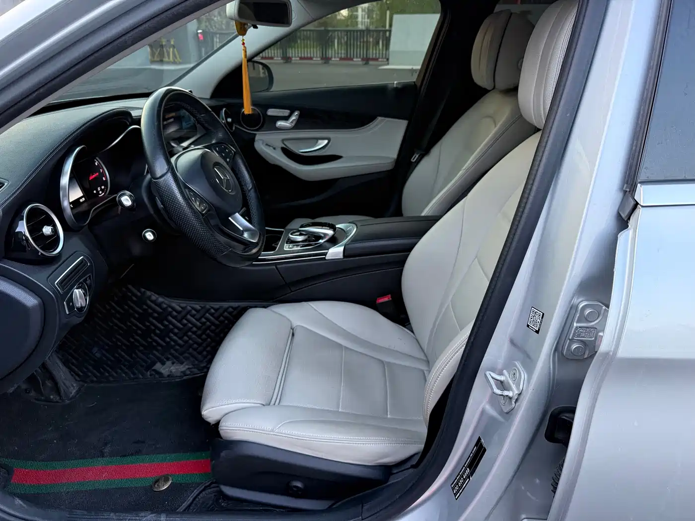 Mercedes-Benz C-Class 2015 C 200 L Sport фото 8