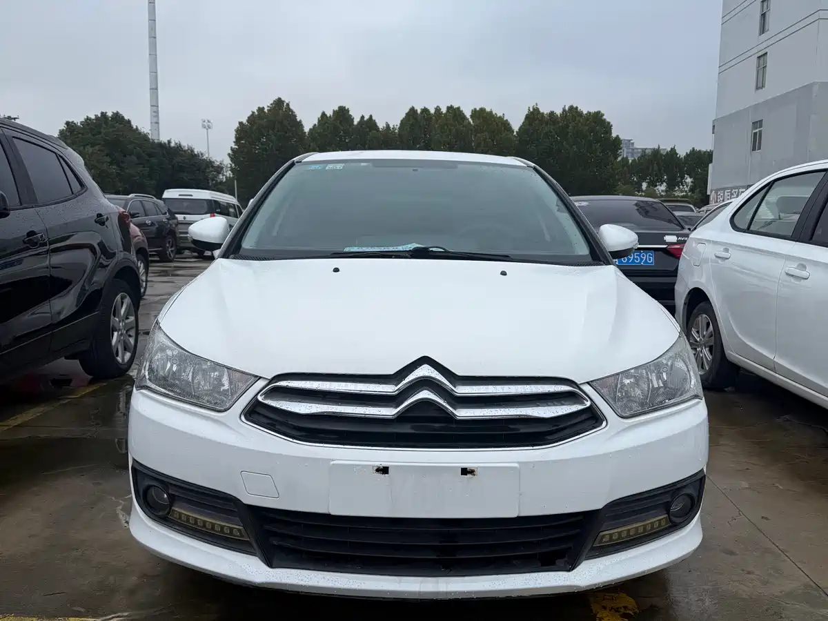 Citroën C-Quatre 2013 2013 Sedan 1.6L Auto Premium