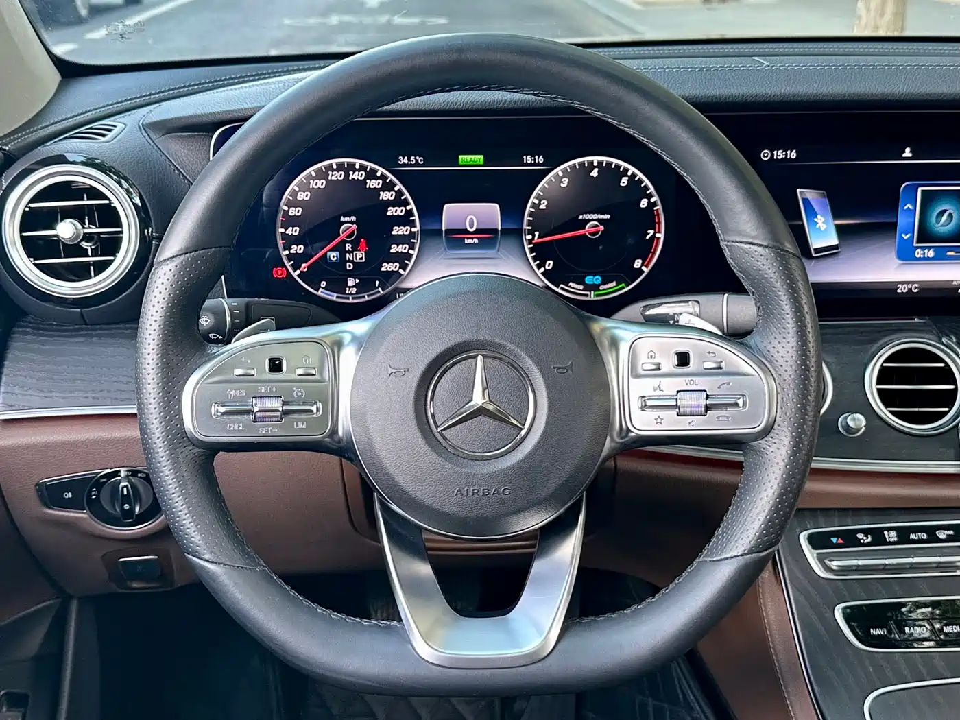 Mercedes-Benz E-Class 2020 Model E 260 L Sport фото 10