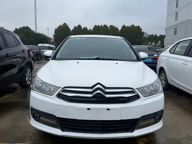  Citroën C-Quatre 2013 Sedan 1.6L Auto Premium