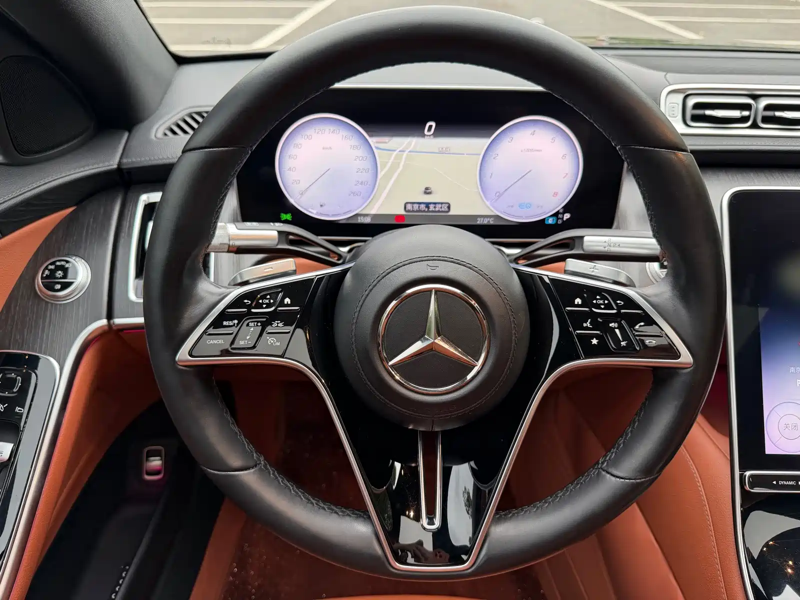 Фото 11 - Mercedes-Benz S-Class