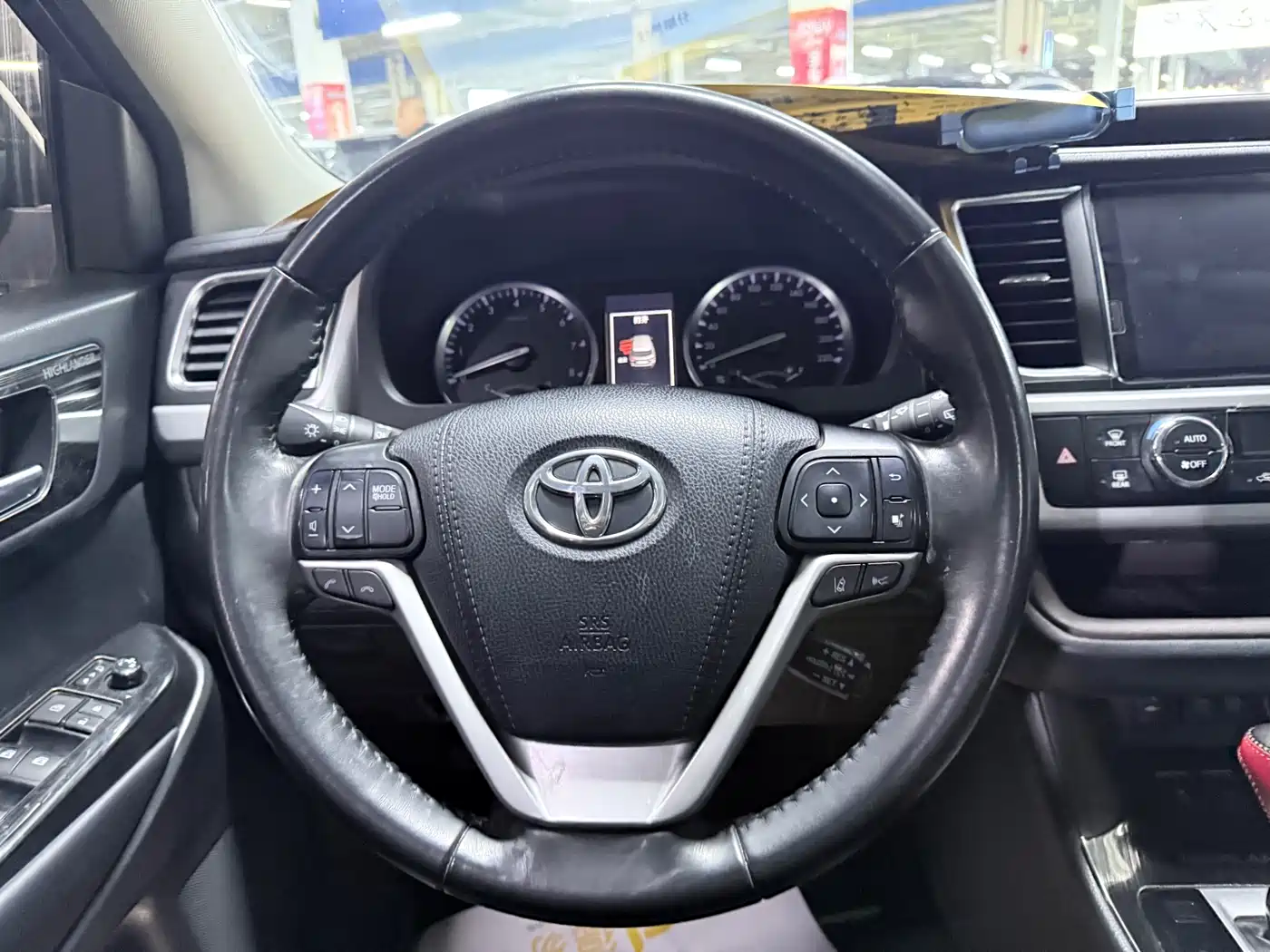 Toyota Highlander 2018 2.0T 4WD Luxury 7-seater (China V) фото 14