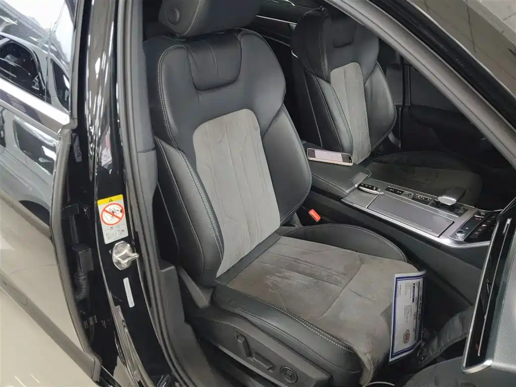 Audi A6L 2022 40 TFSI Luxury Dynamic фото 25
