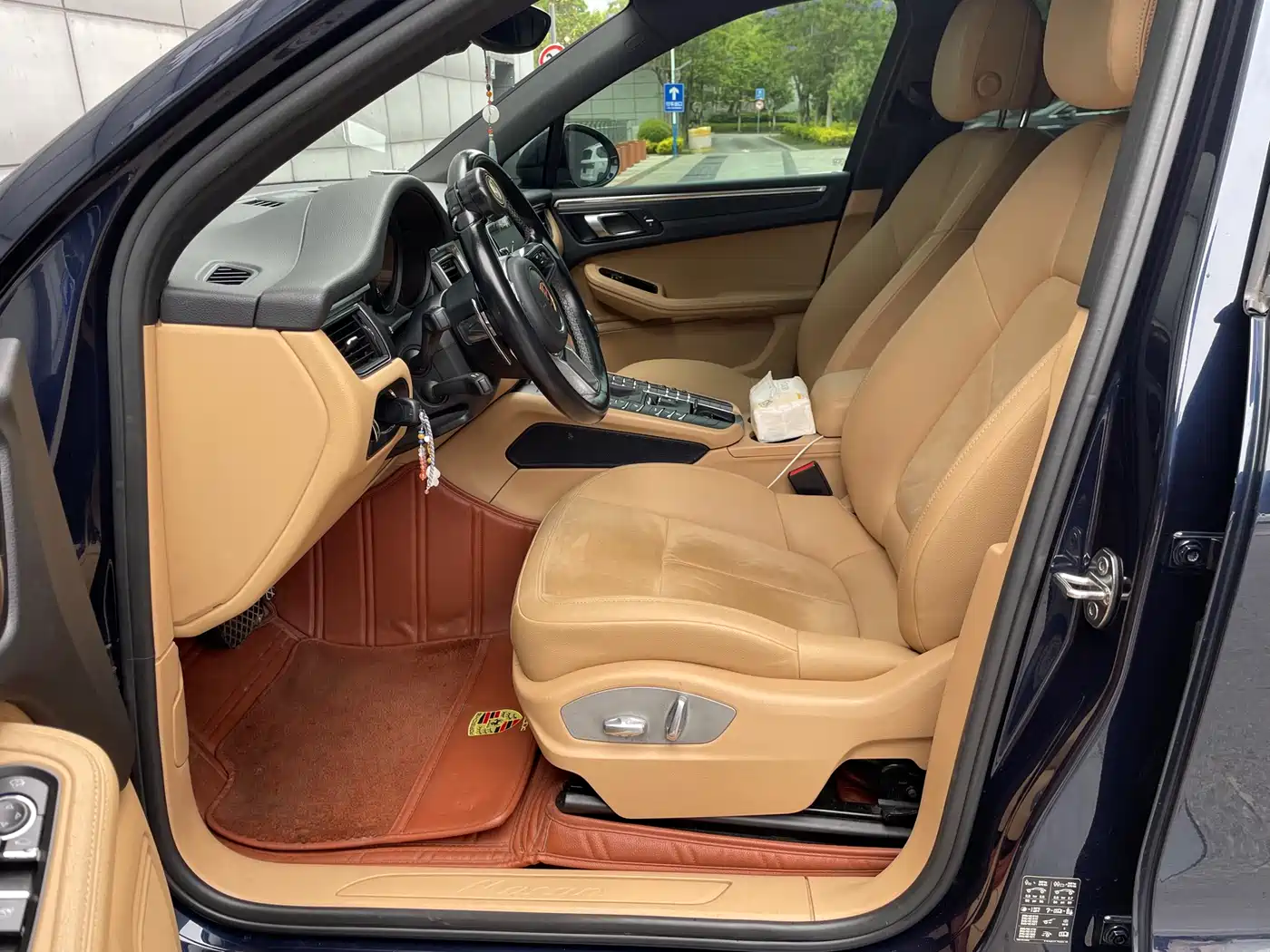 Porsche Macan 2017 Macan 2.0T фото 8